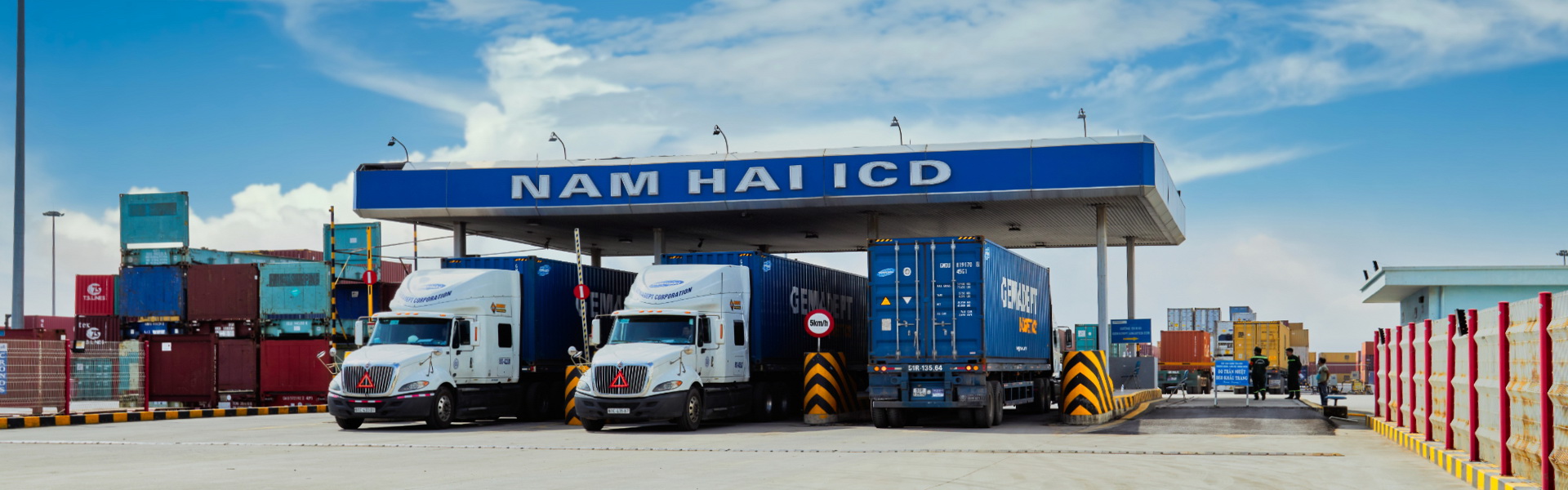 Banner Tiếp nhận hàng hóa xuất nhập khẩu